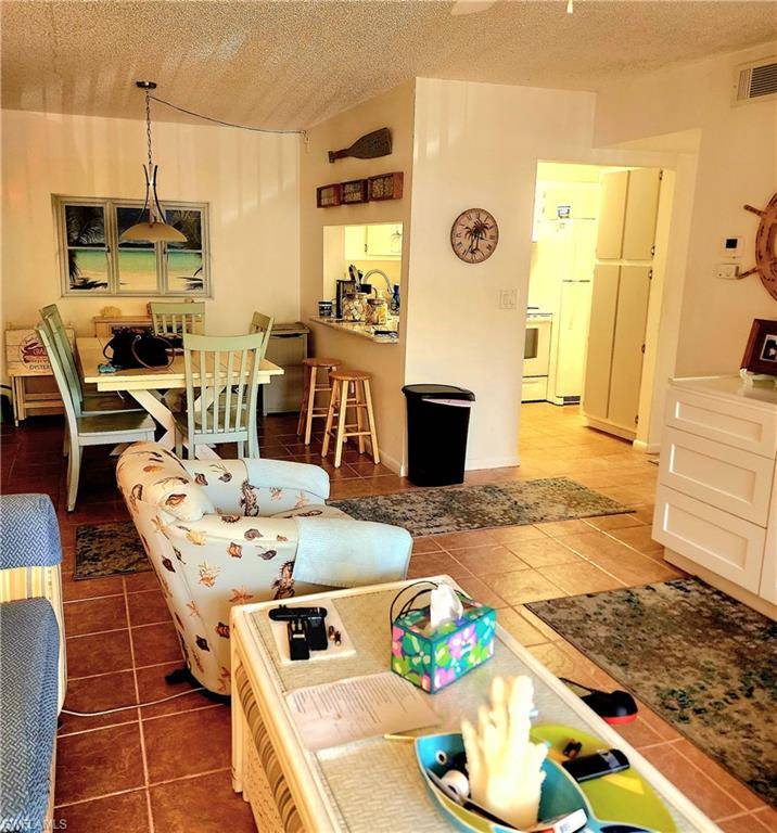 Fort Myers, FL 33905,9610 Green Cypress LN #4