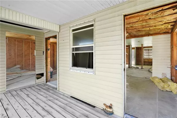 Fort Myers Beach, FL 33931,191 Primo DR