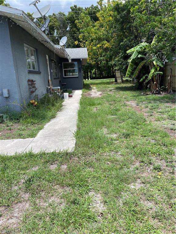 Naples, FL 34103,1089 Highlands DR