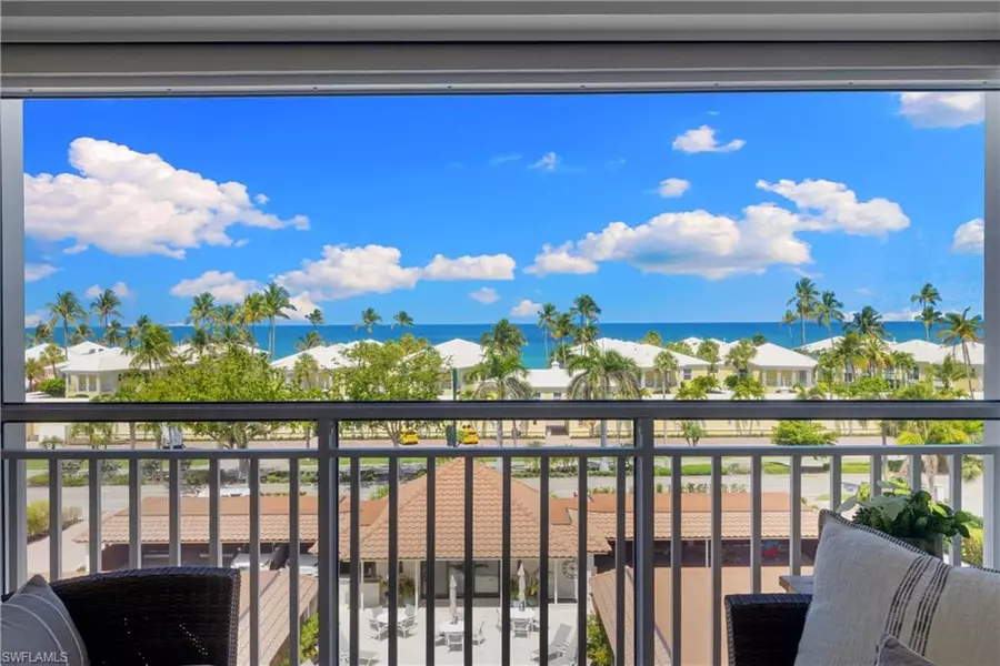 2600 Gulf Shore BLVD N #54, Naples, FL 34103