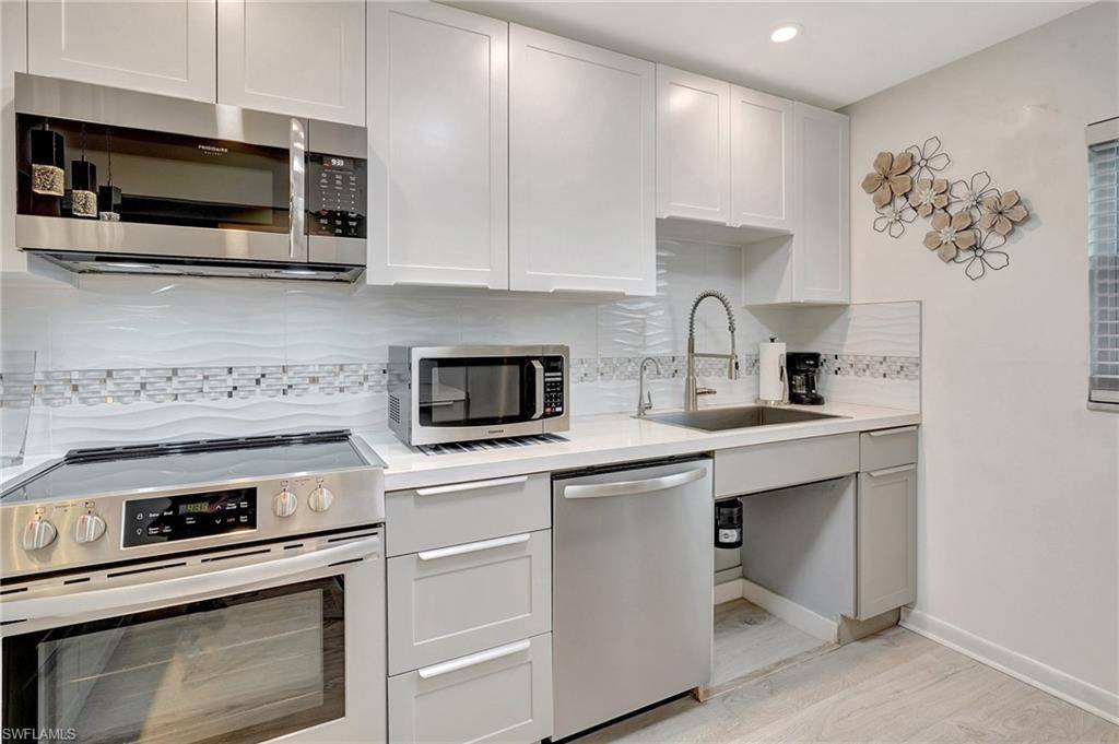 Fort Myers, FL 33919,8760 Lueck LN #1