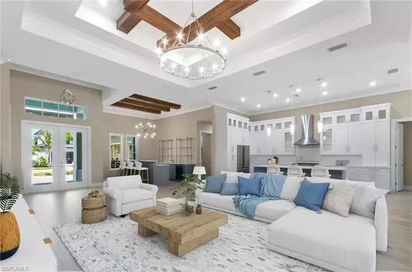 Naples, FL 34114,14302 Charthouse CIR