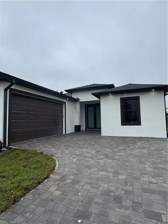 1403 Unice AVE N, Lehigh Acres, FL 33971