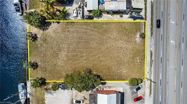 Fort Myers Beach, FL 33931,17721 San Carlos BLVD