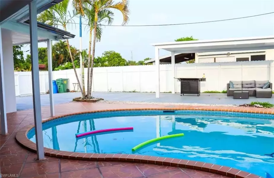 5750 N Andrews AVE, Oakland Park, FL 33309