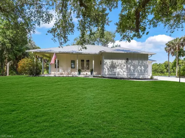 16970 Laurelin CT, North Fort Myers, FL 33917