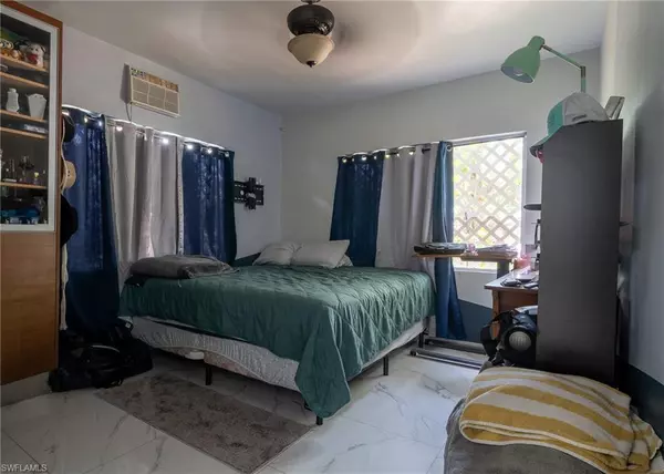 Miami, FL 33127,243 NW 43 ST NW