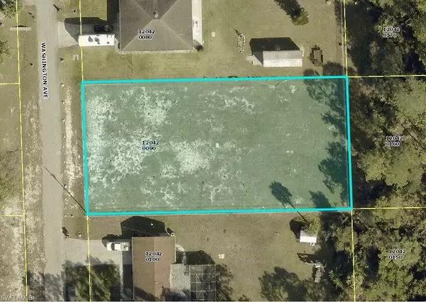 2606 35th ST SW, Lehigh Acres, FL 33976