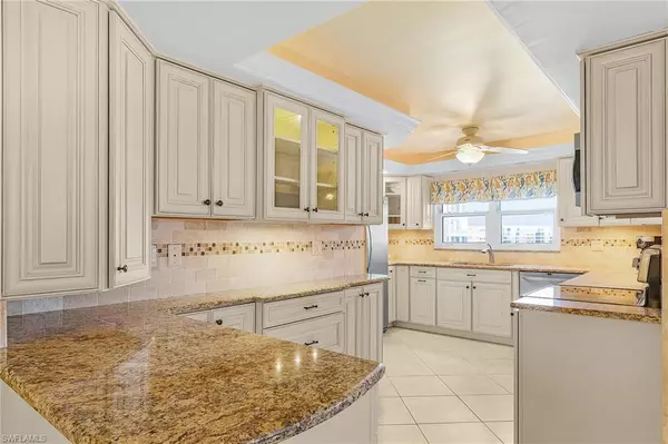 Fort Myers Beach, FL 33931,7150 Estero BLVD #706