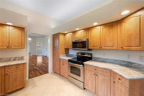 Fort Myers, FL 33919,14221 Patty Berg DR
