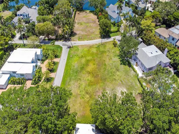 Naples, FL 34102,2545 Lantern LN