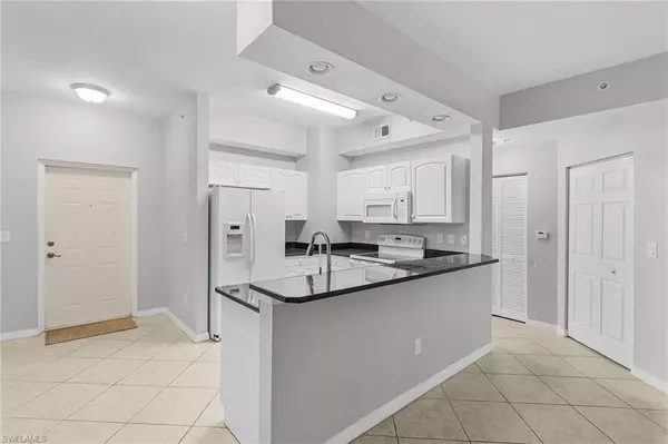 Cape Coral, FL 33909,1101 Winding Pines CIR #105