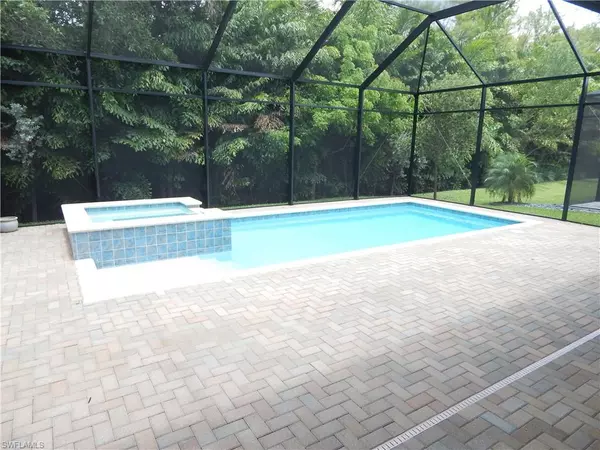 Naples, FL 34120,11331 Jacaranda DR