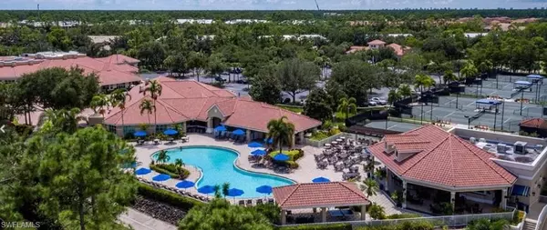 Naples, FL 34120,8217 Parkstone PL #102