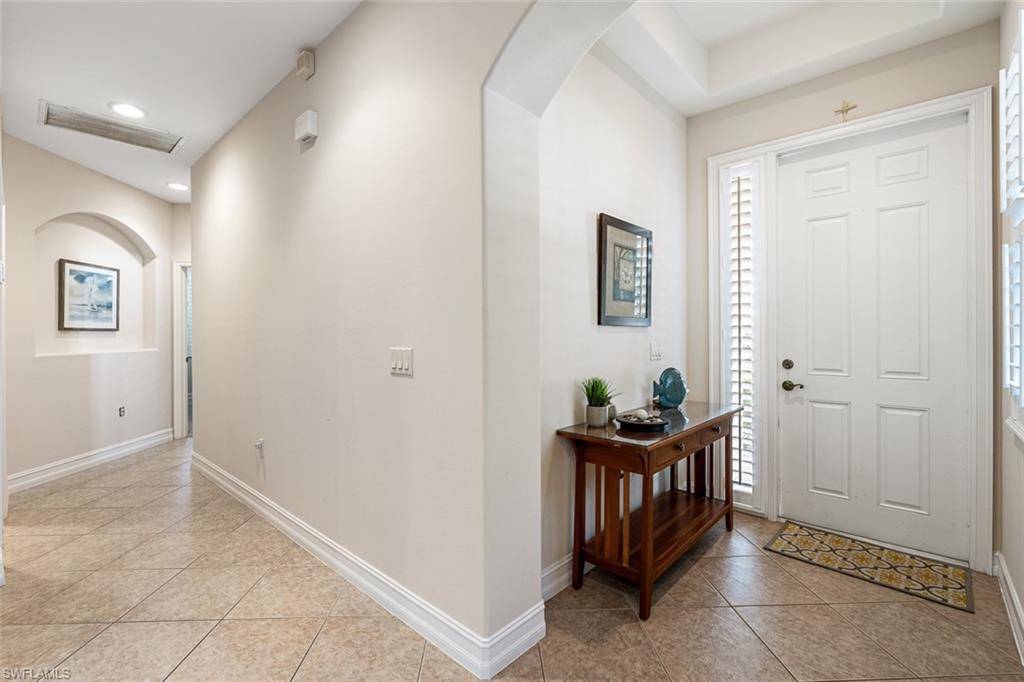 Naples, FL 34119,1757 Tarpon Bay DR S #57