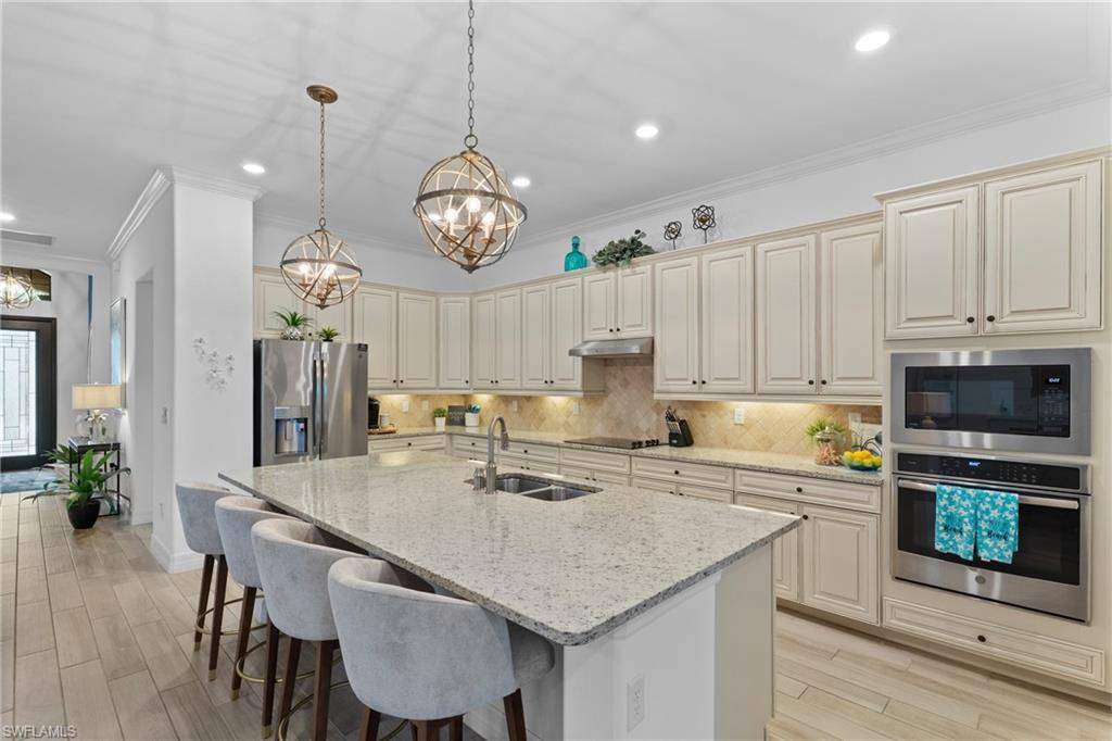 Bonita Springs, FL 34135,28678 Newtown CT