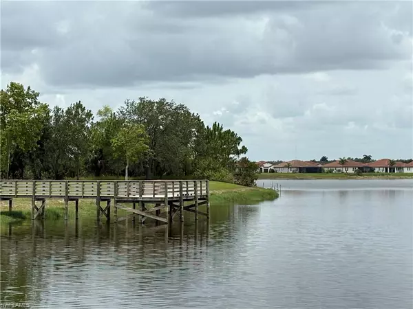 Naples, FL 34120,1118 Grove DR