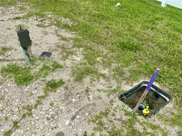 Fort Myers Beach, FL 33931,11150 Bayside LN