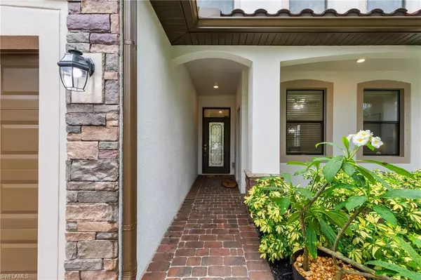 Fort Myers, FL 33912,10996 Cherry Laurel DR