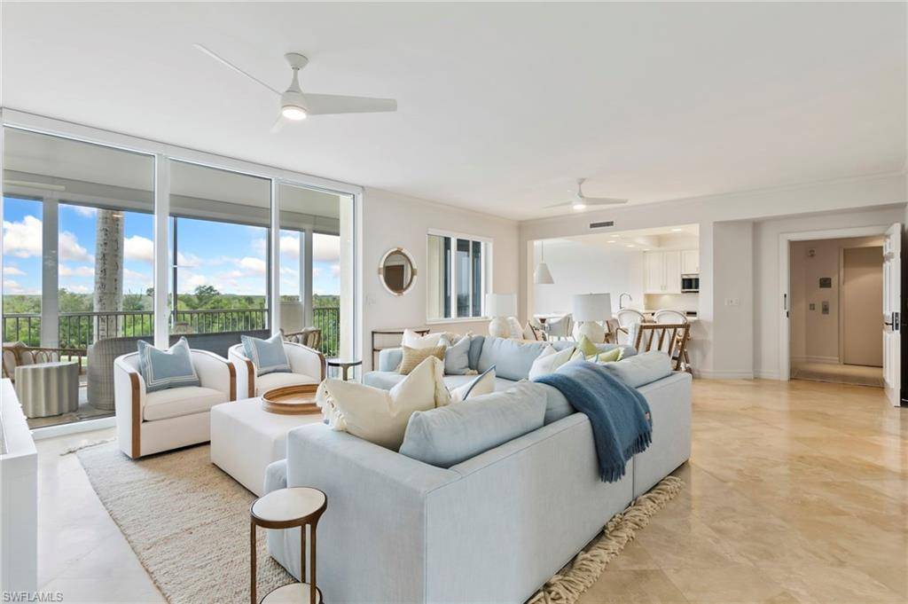 Estero, FL 33928,4761 West Bay BLVD #203