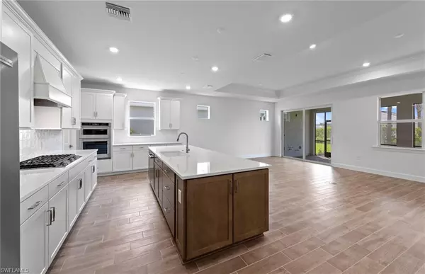 North Fort Myers, FL 33917,17304 Green Buttonwood WAY