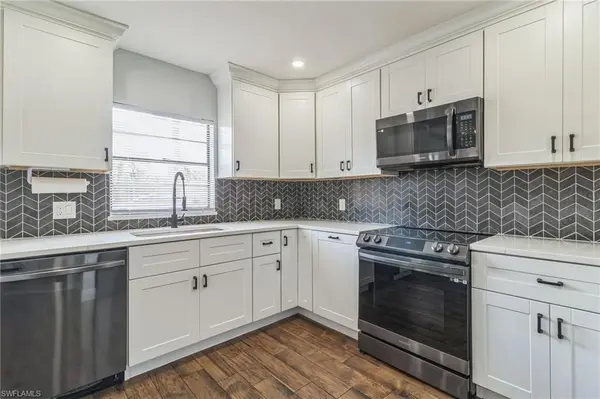 Fort Myers, FL 33919,1019 Wyomi DR