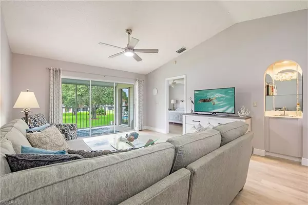 Naples, FL 34104,648 Mardel CT #710