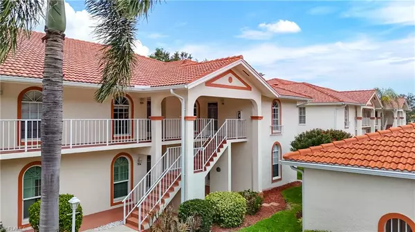648 Mardel CT #710, Naples, FL 34104