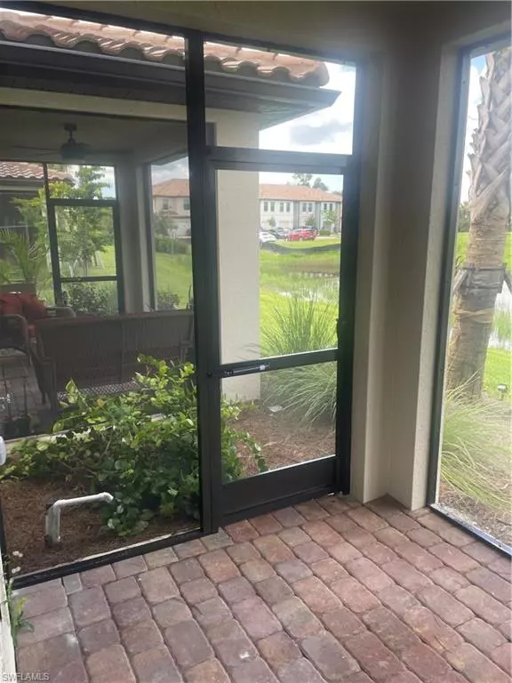 Cape Coral, FL 33909,1519 Fells Cove LN