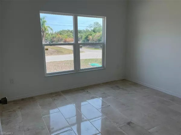 Lehigh Acres, FL 33976,2618 53rd ST SW