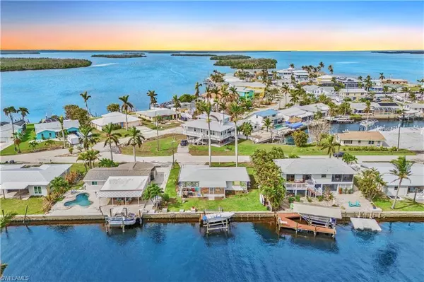 Matlacha, FL 33993,2839 Janet ST