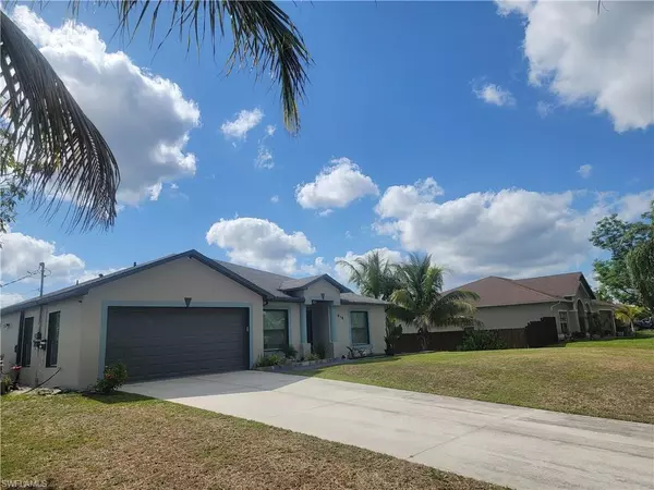 Lehigh Acres, FL 33971,818 Albert AVE