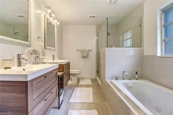 Fort Myers, FL 33901,2979 Cortez BLVD