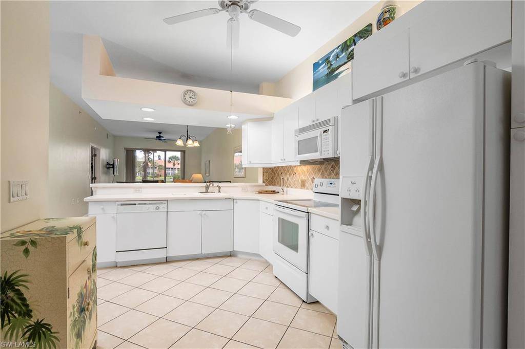 Naples, FL 34114,6810 Beach Resort DR #13