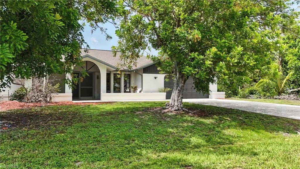 9041 Tangelo BLVD, Fort Myers, FL 33967