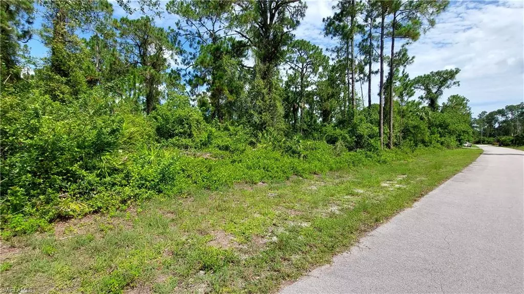 Lehigh Acres, FL 33974,516 Summit AVE S