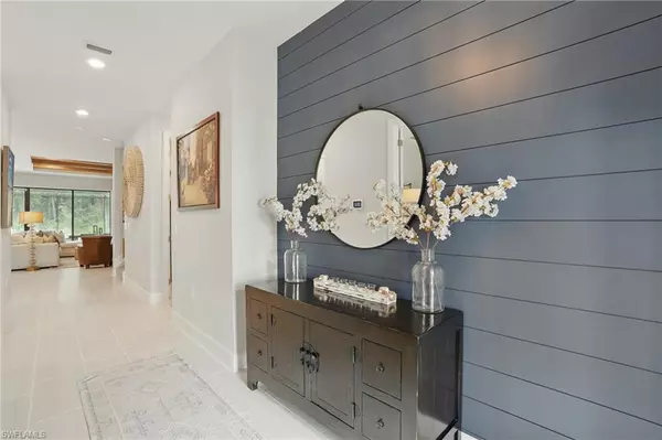 Naples, FL 34120,10415 Ventana LN