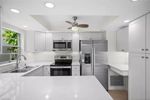 Naples, FL 34102,1549 Sandpiper ST #59