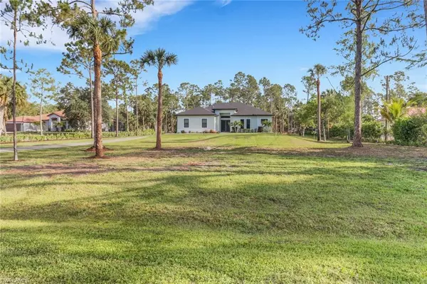 Naples, FL 34120,463 22nd AVE NE