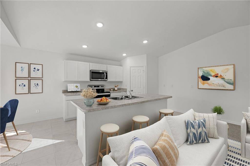 Cape Coral, FL 33993,512 NW 23rd TER