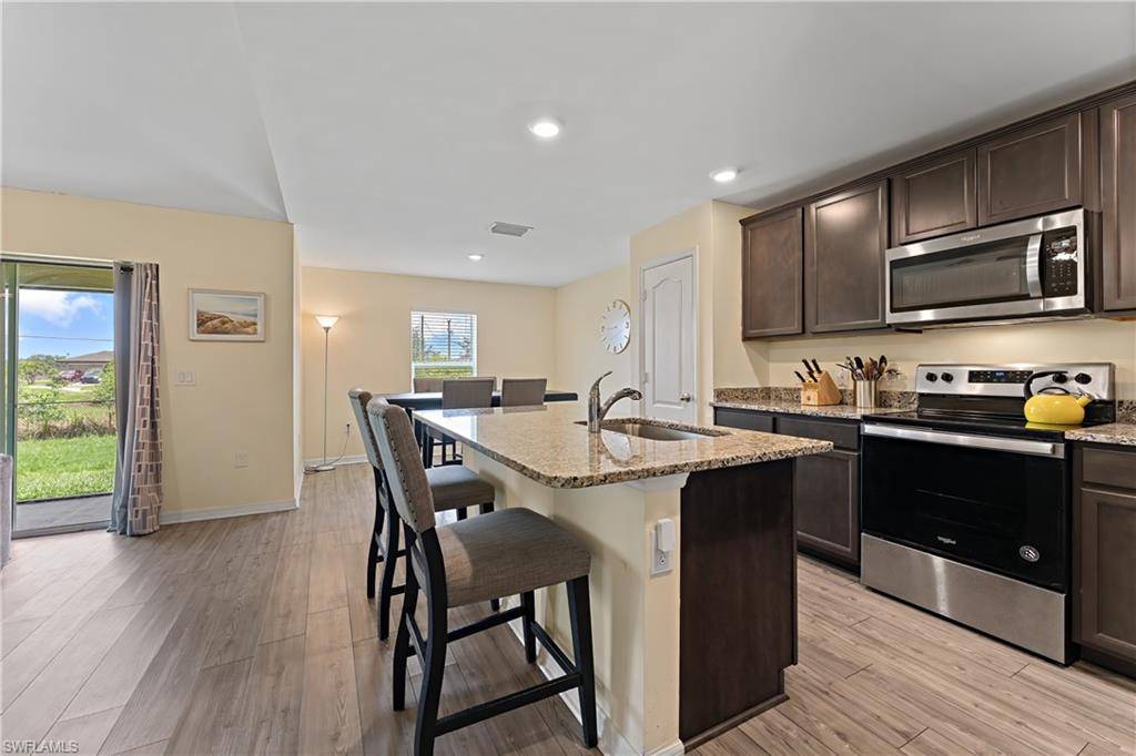 250 Lisette ST, Fort Myers, FL 33913