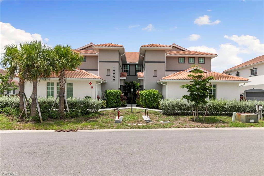 Fort Myers, FL 33913,12050 Santaluz DR #201