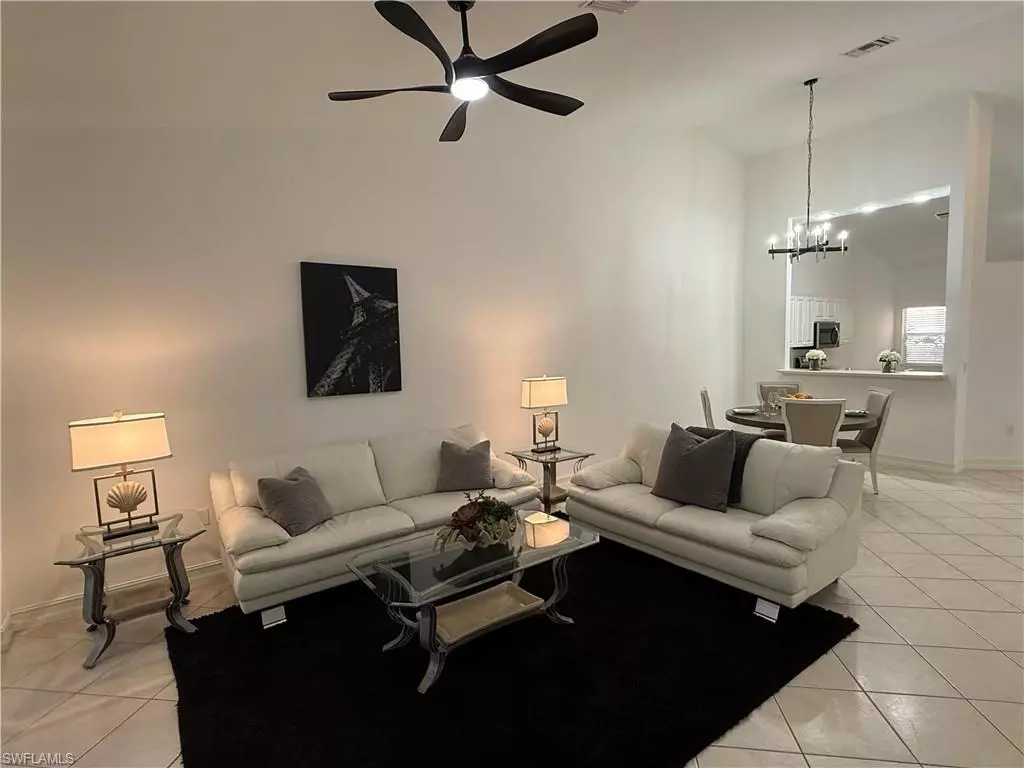 Naples, FL 34104,8196 Sanctuary DR #1