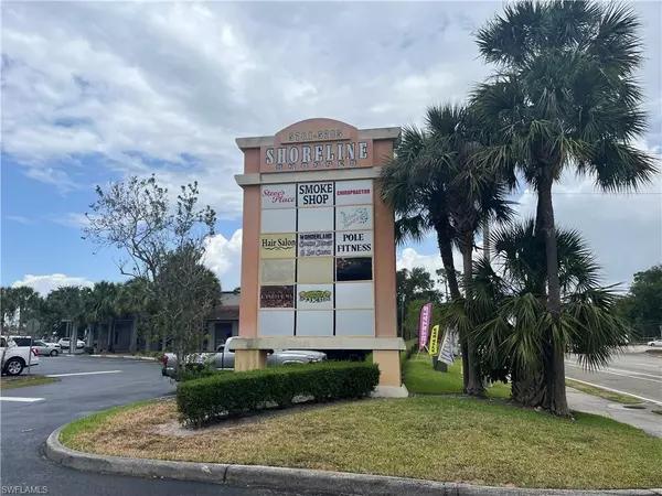 North Fort Myers, FL 33917,5781 Bayshore RD #110