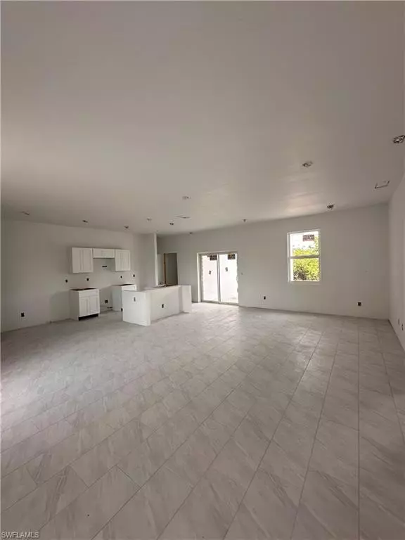 Lehigh Acres, FL 33974,938 Grant BLVD