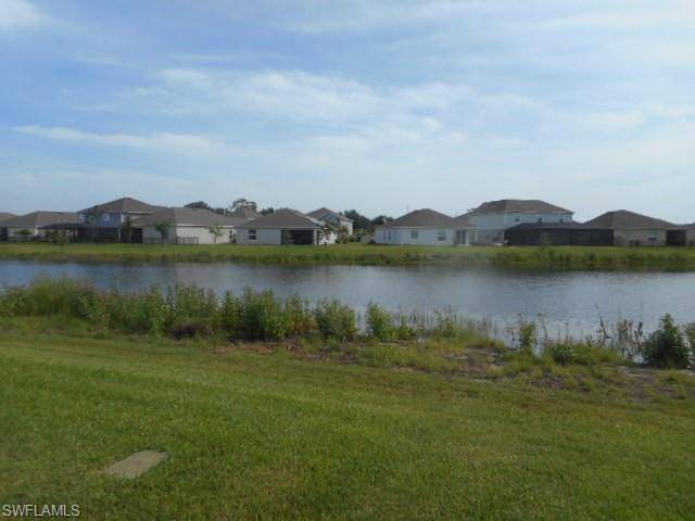 North Fort Myers, FL 33917,8821 Swell Brooks CT