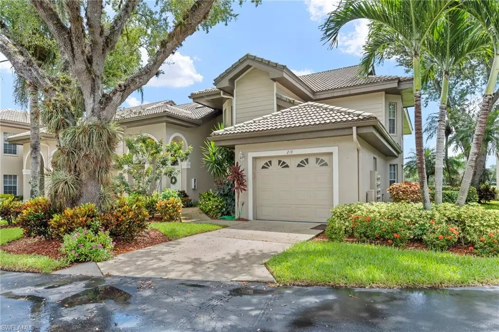 Naples, FL 34119,219 Via Perignon #21-2
