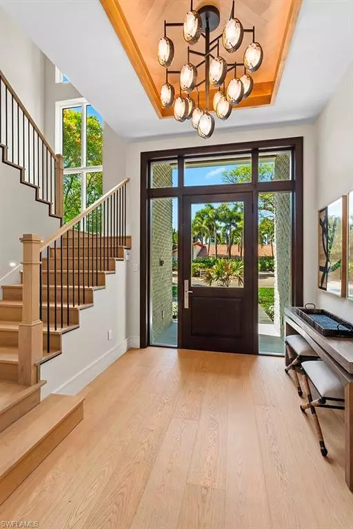 Naples, FL 34102,777 Broad CT S