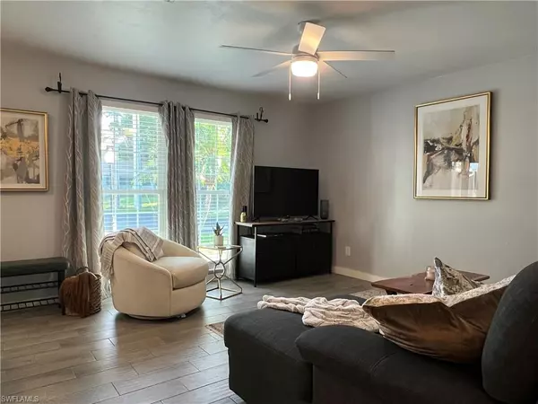 Fort Myers, FL 33907,3372 Alouette CIR #1