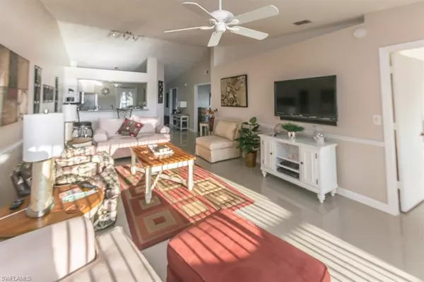 Naples, FL 34104,800 New Waterford DR #A-201